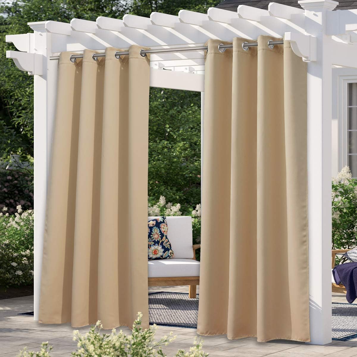 Cortina exterior impermeable para patio