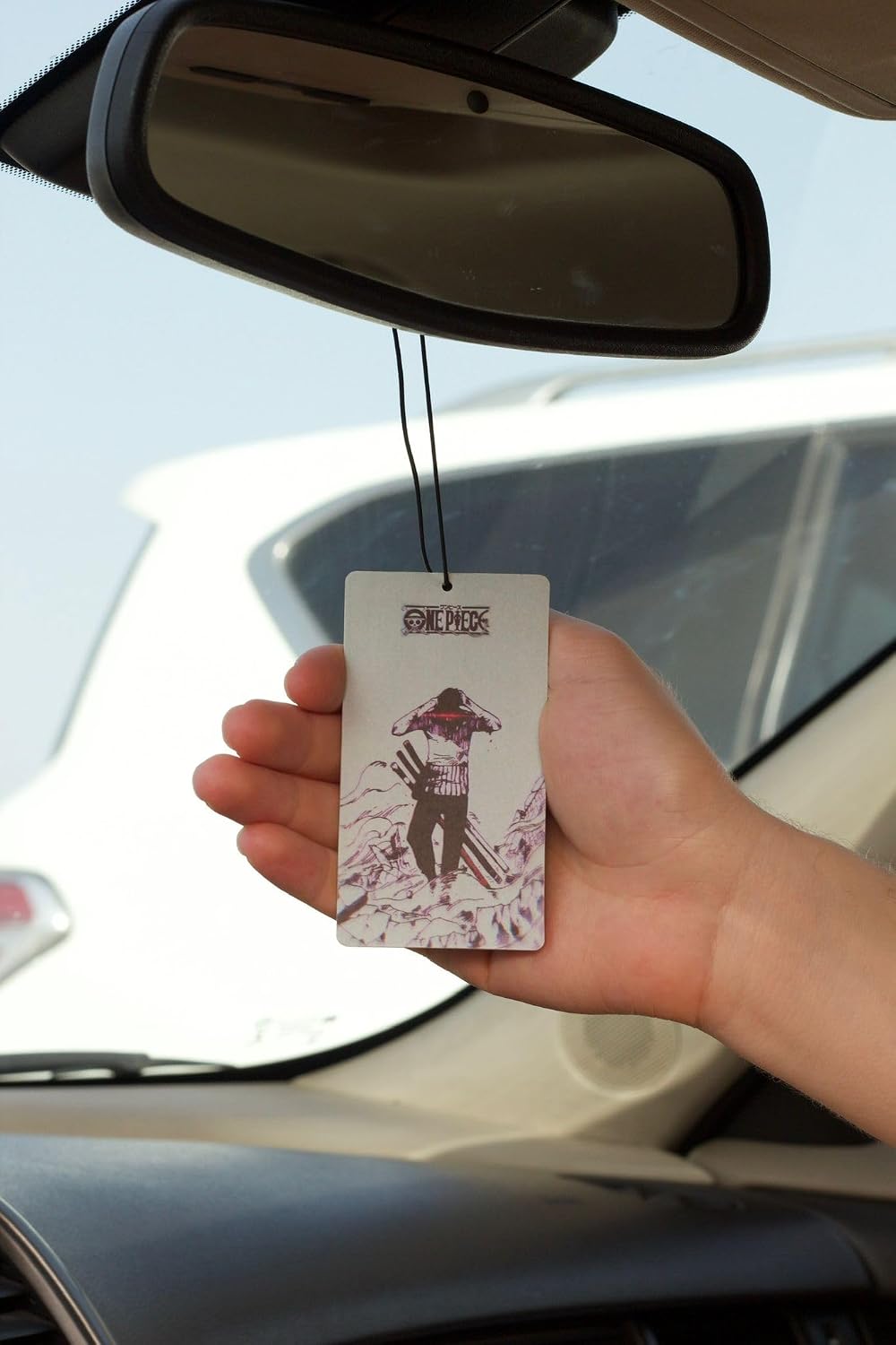 Ambientador doble cara anime vainilla para espejo coche