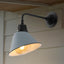 Aplique led industrial plateado mate 9.63pulg brazo cisne