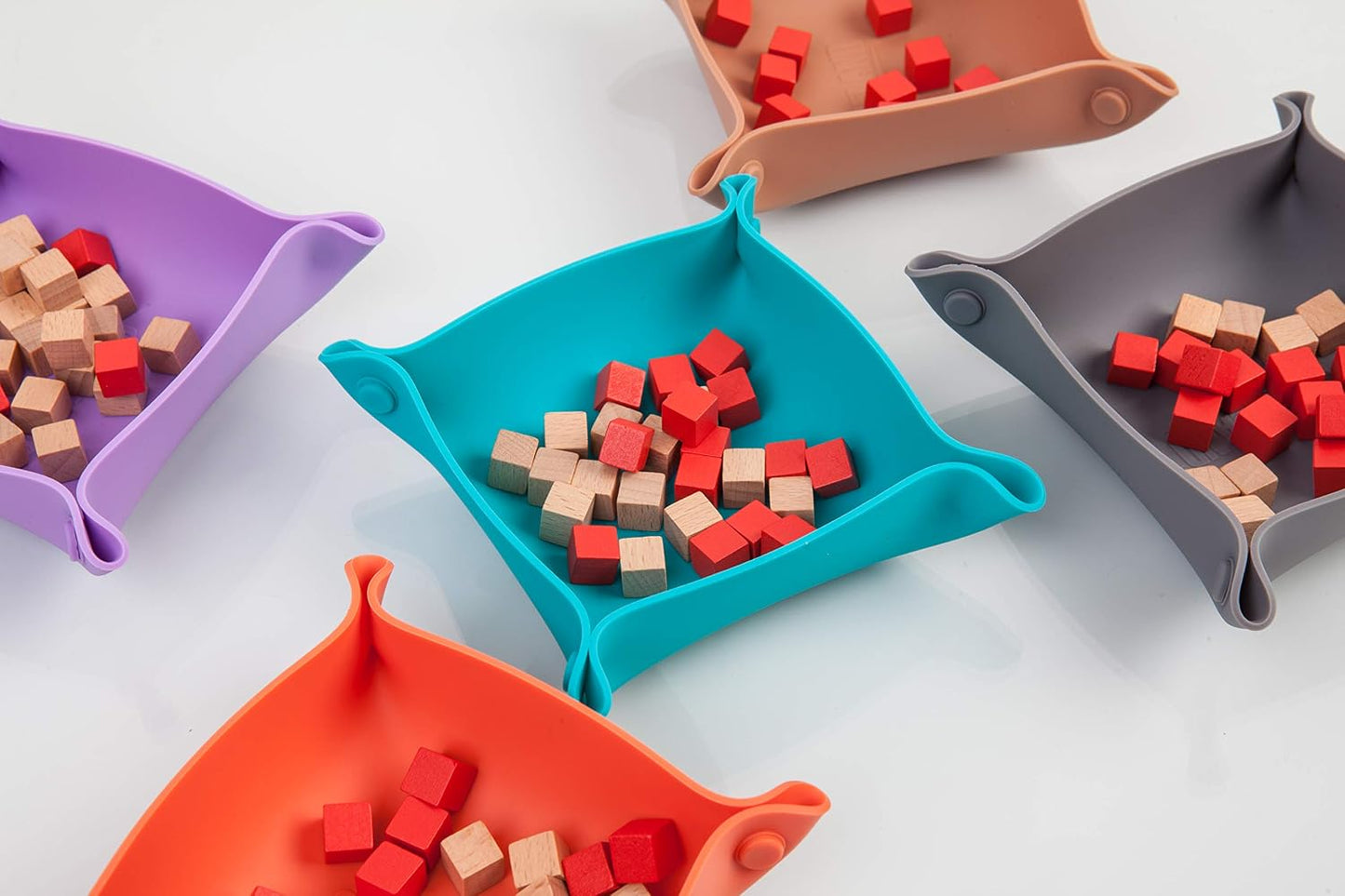 Cuencos plegables para set de mesa y dados