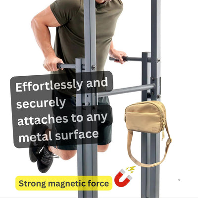 Bolsa cruzada magnética beige para gimnasio con correa antirrobo