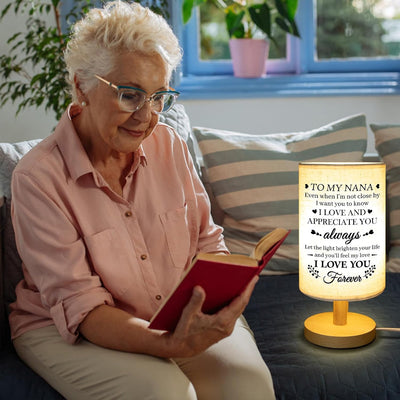 Lámpara de tela con soporte madera regalo nana cumpleaños