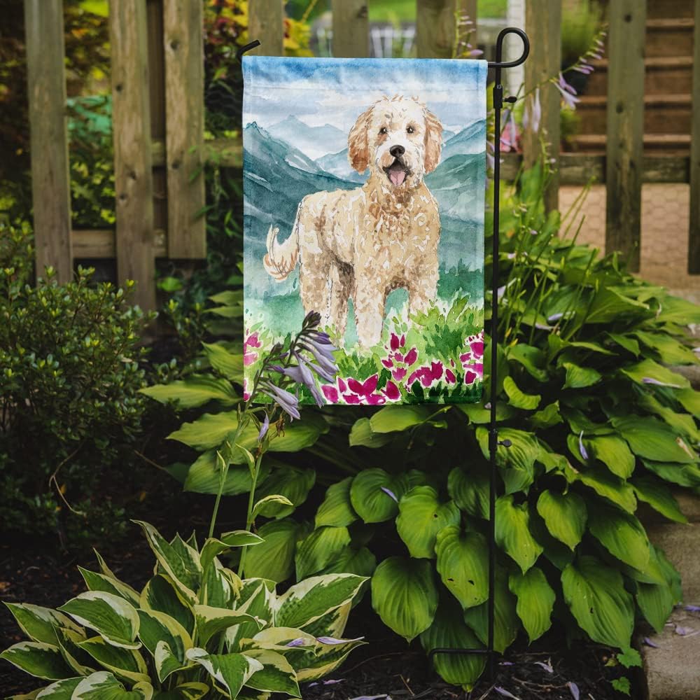 Bandera jardín Goldendoodle flores montaña multicolor