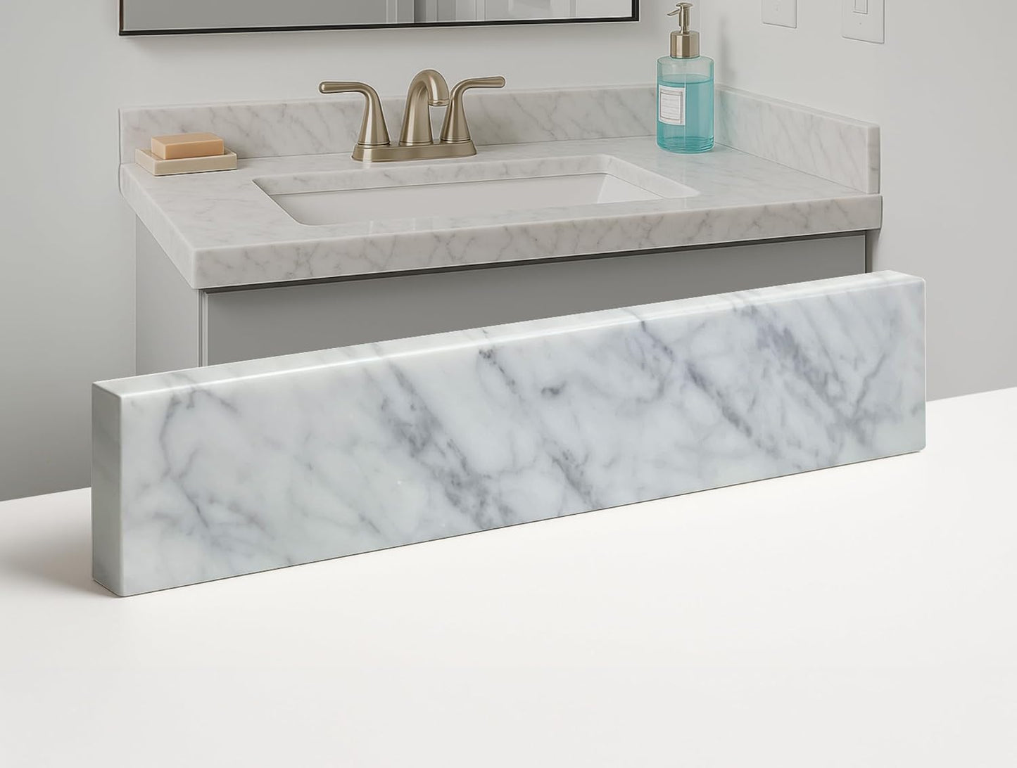 Protector salpicaduras lateral lavabo baño 4x22pulg