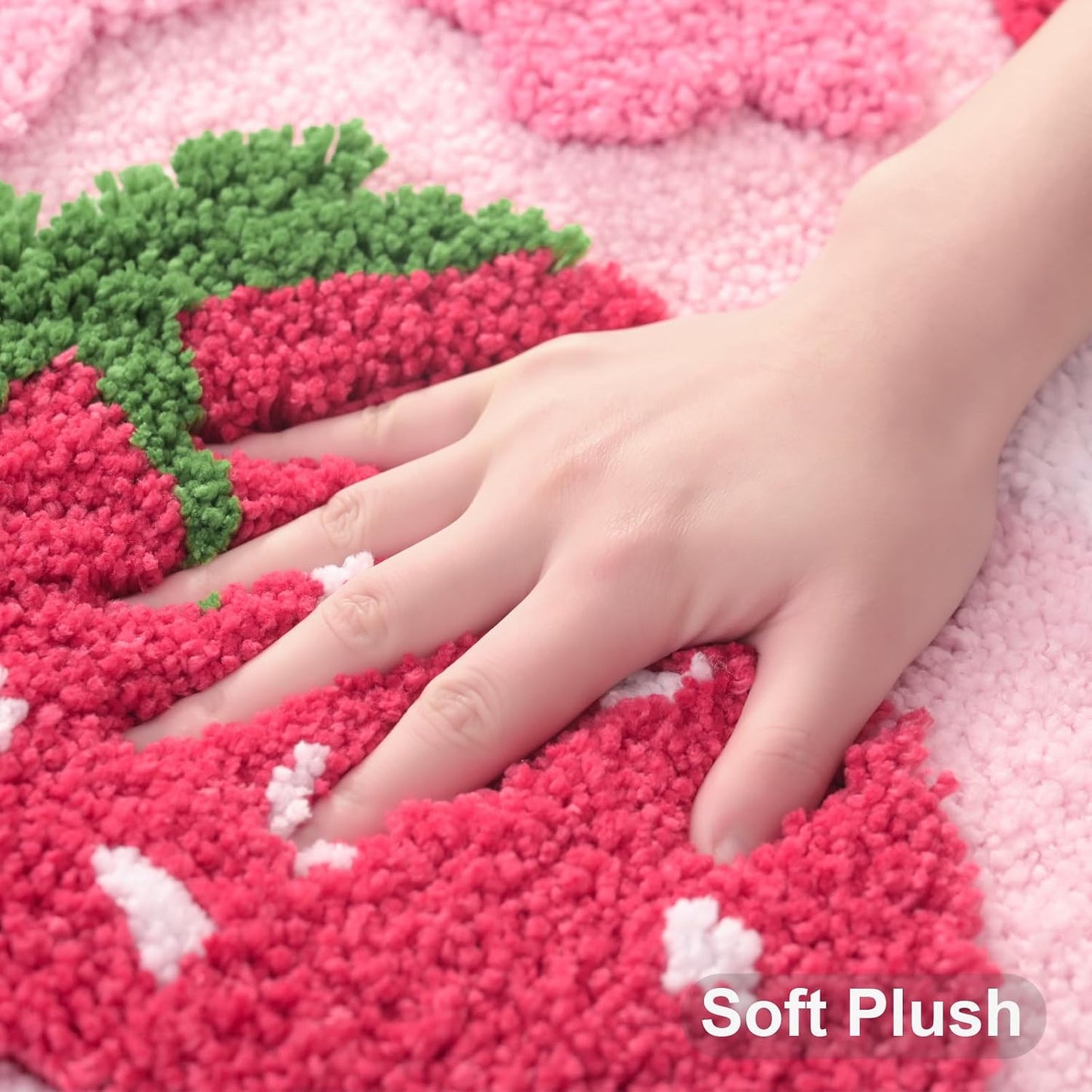 Alfombra baño rosa con flores fresa antiderrap 24x36"