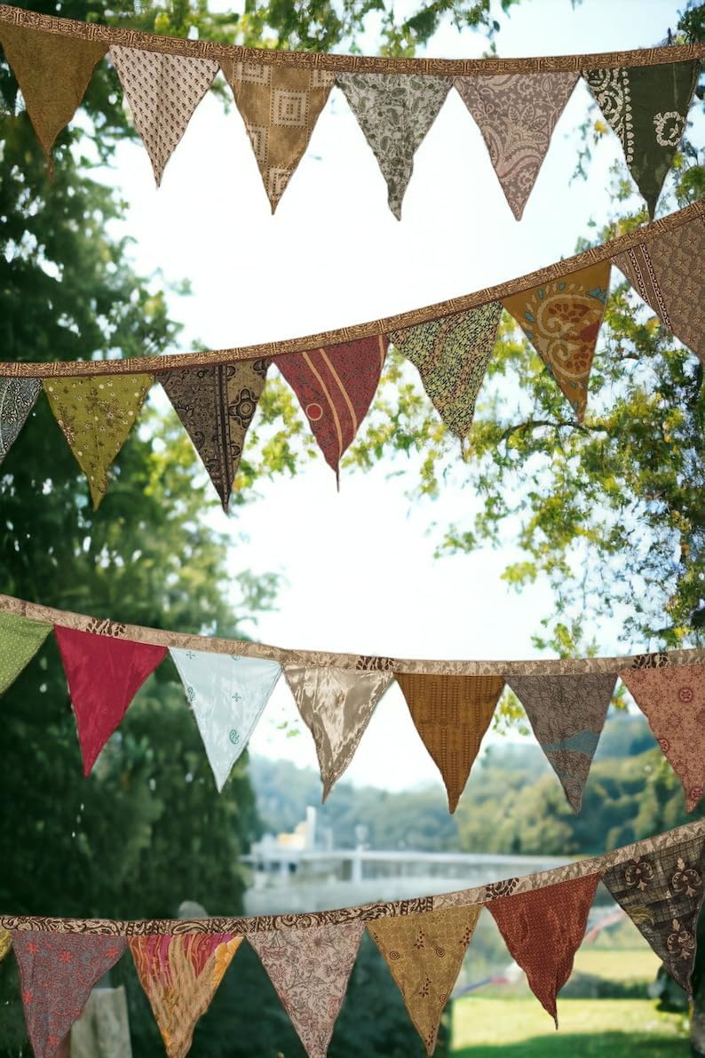 Banderas triangulares colgantes bodas eventos 7.87pies