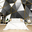 Papel tapiz geométrico negro y dorado para dormitorio y