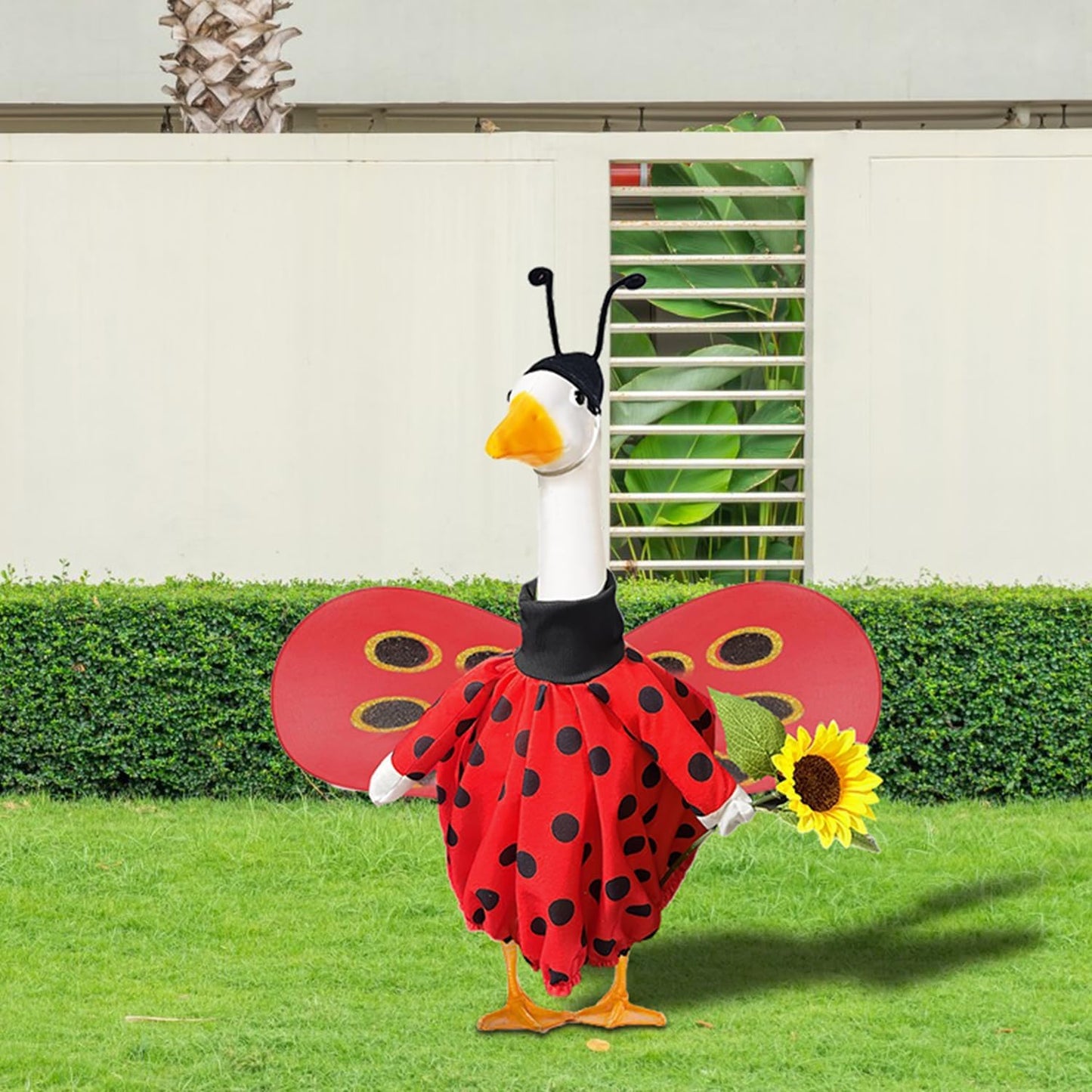 Traje ganso mariquita césped al aire libre 23pulg
