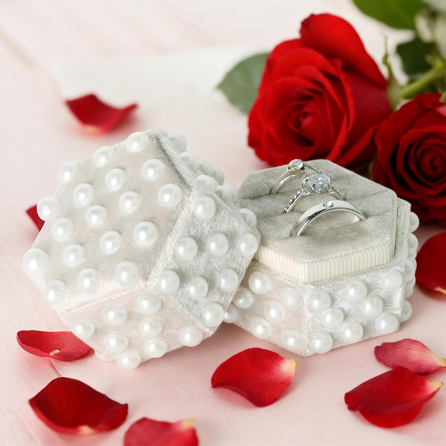 Caja terciopelo perlas regalo San Valentín 3 ranuras