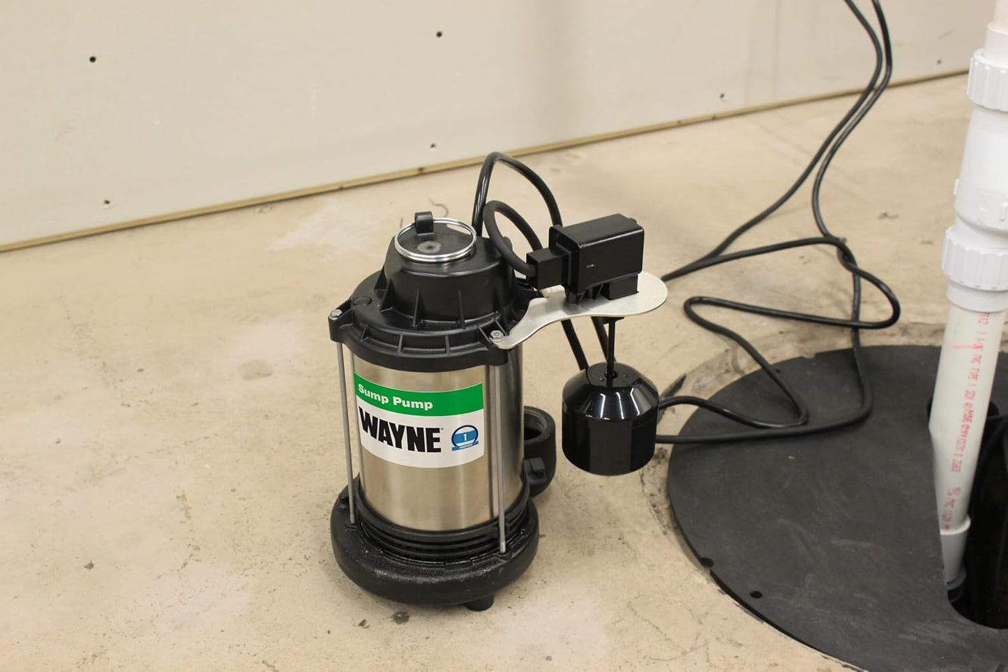 Bomba sumergible hierro fundido acero inox 1 HP 6100gal/h