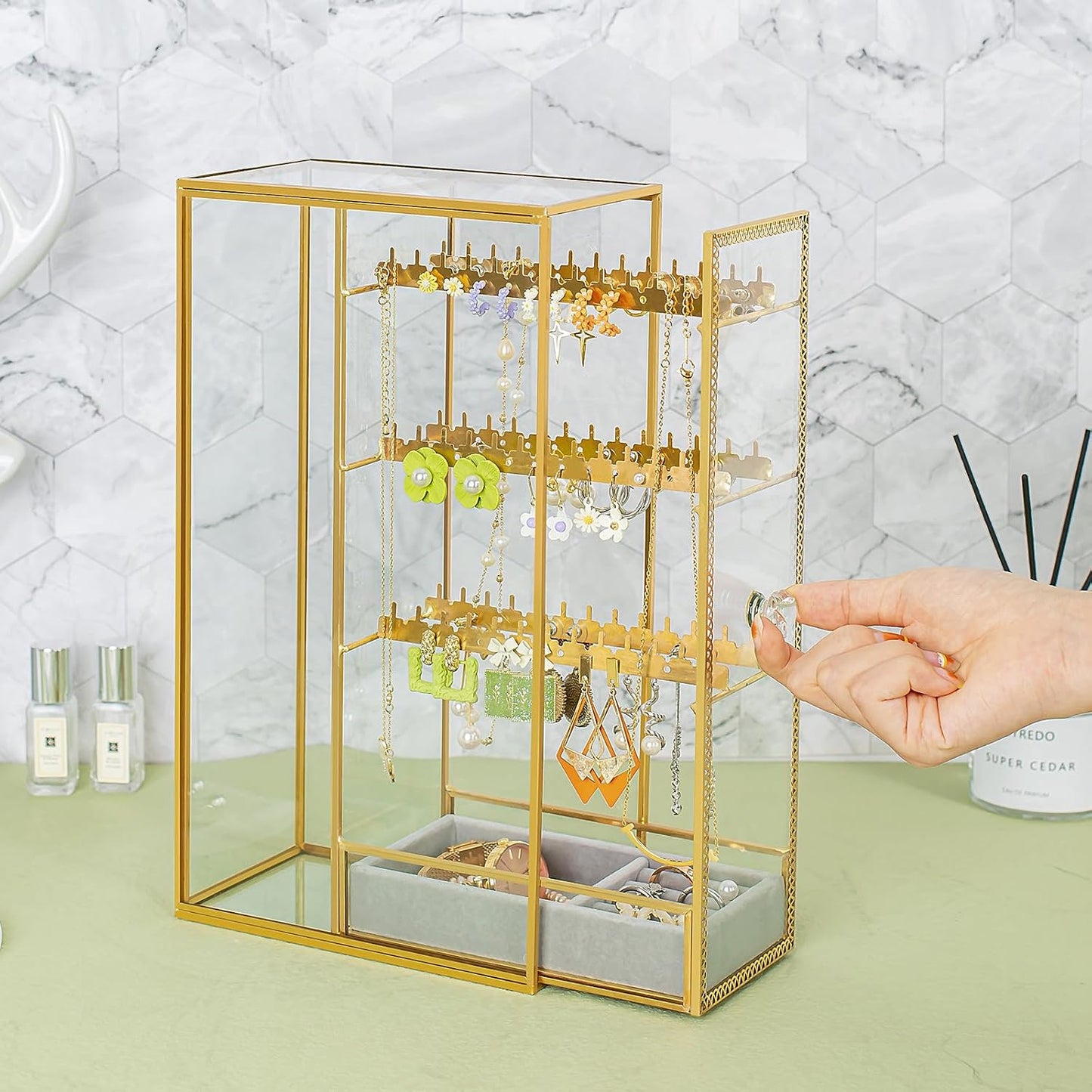 Organiz. joyas con gancho para aretes y collares