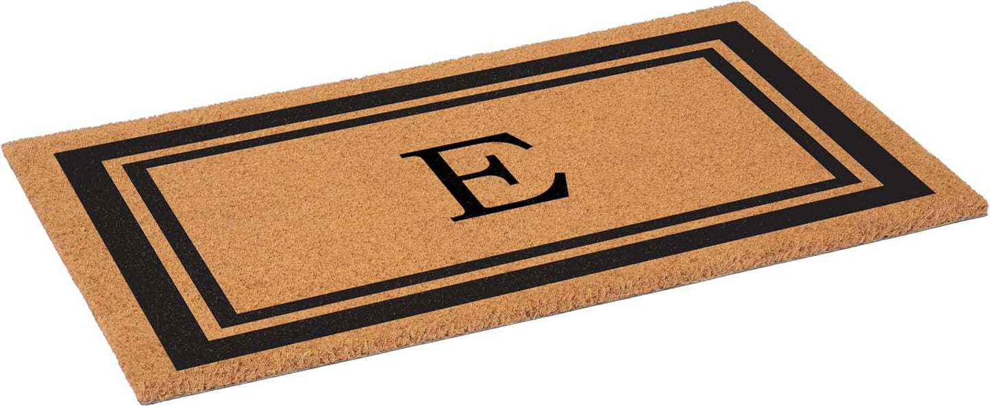 Felpudo monograma E 18x30pulg borde negro