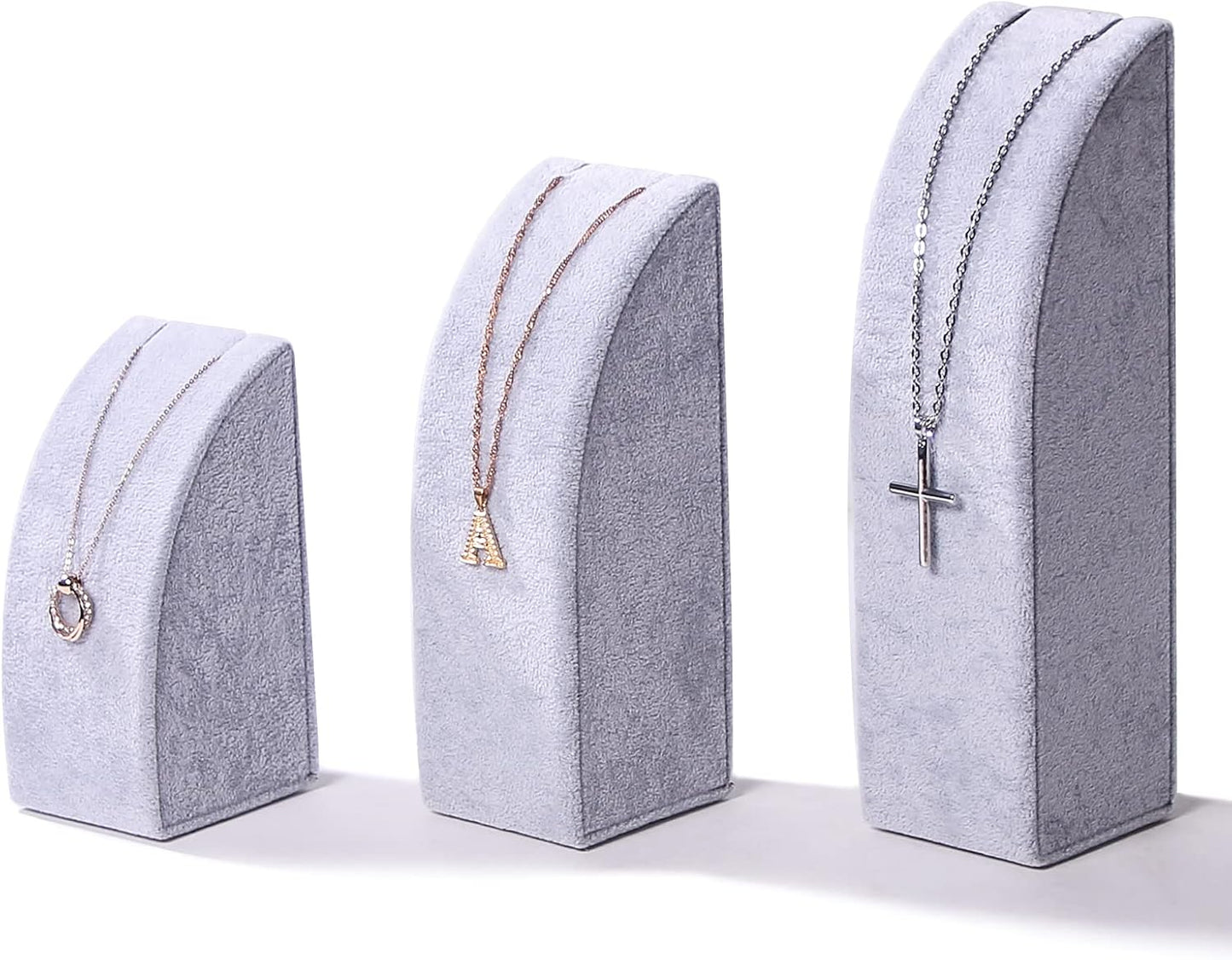 Soporte terciopelo gris para mostrar collares y pendientes