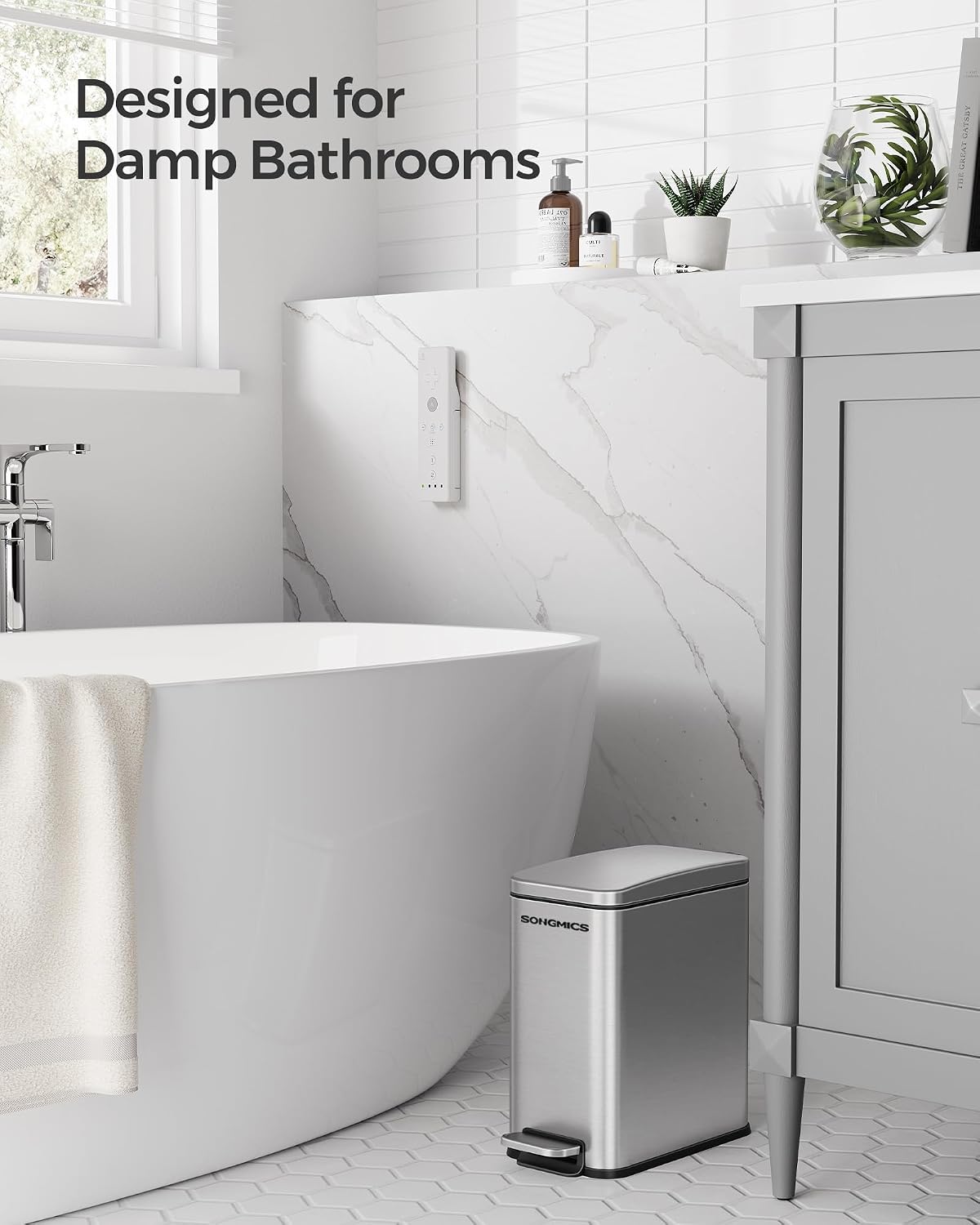 Basurero baño acero inox 1.3gal color plateado
