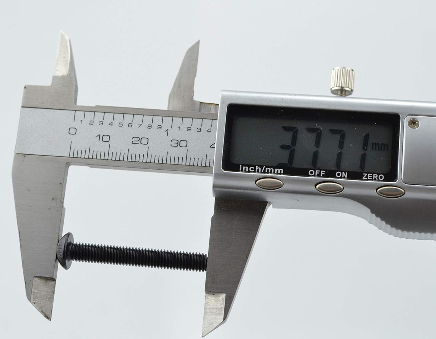 Tornillos hex M5x35 acero aleación grado 10.9
