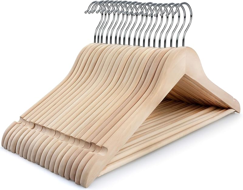 Perchas madera prémium 18uds gancho 360° muescas hombro