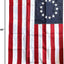 Bandera vertical Betsy Ross 28x40" rojo blanco azul