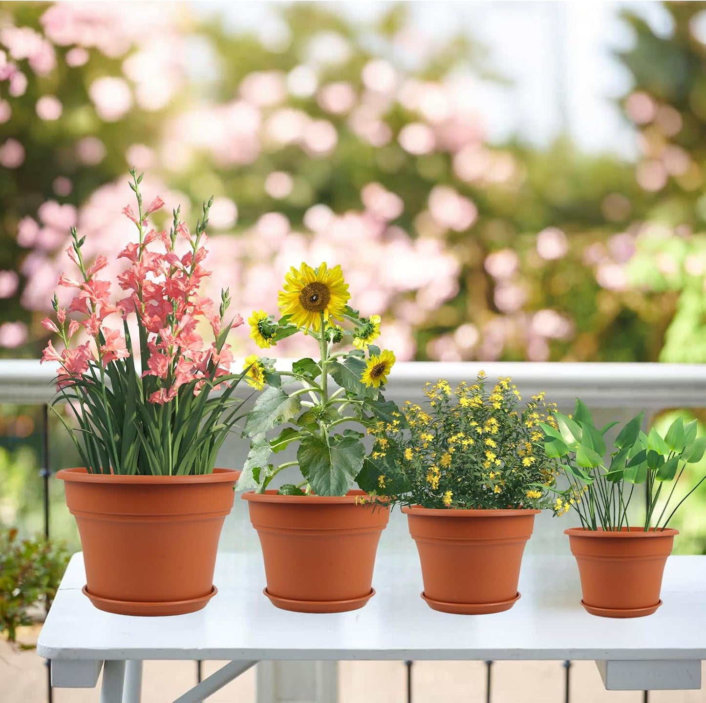 Maceta plástico 16pulg para plantas interiores set 4 con platillos