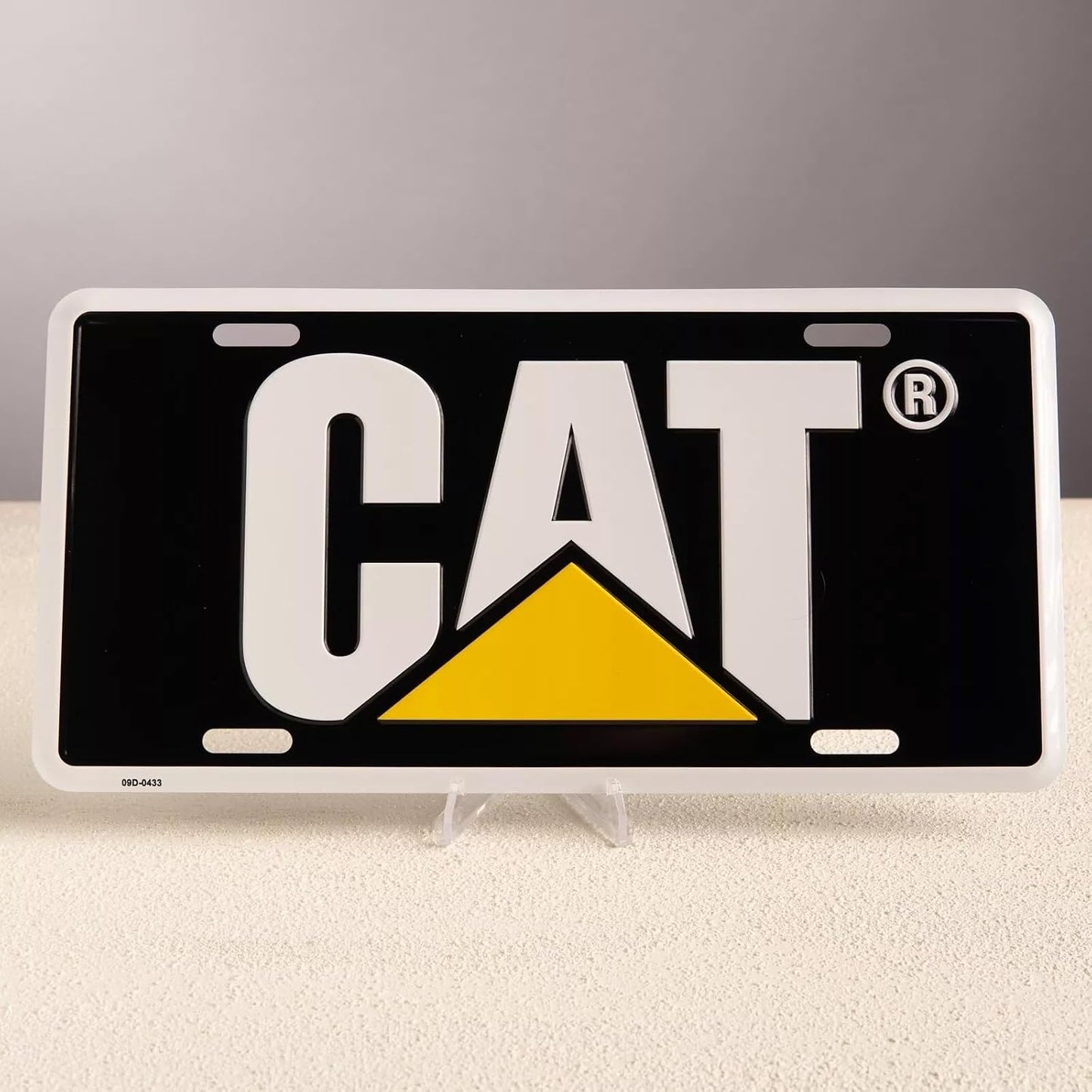 Placa aluminio CAT negro para matrícula