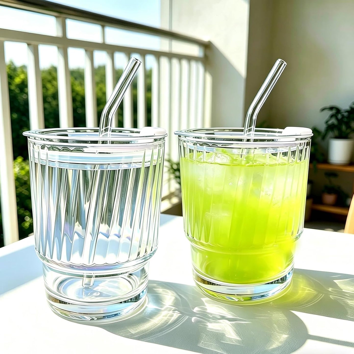 Vaso de vidrio con tapa antifuga 13oz para jugo verde matcha 2 pzas