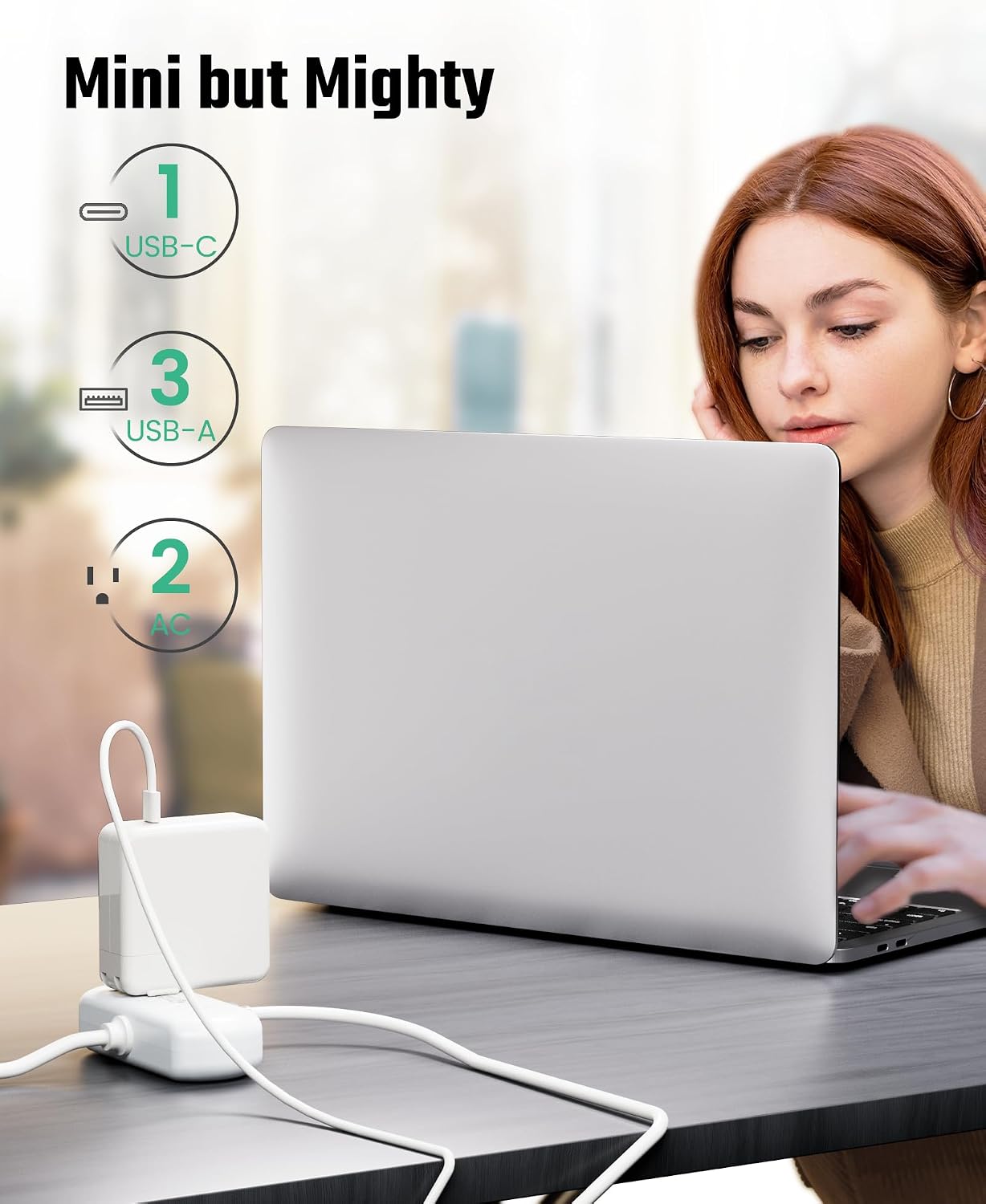 Regleta USB con 2 tomacorrientes y 4 puertos portátil