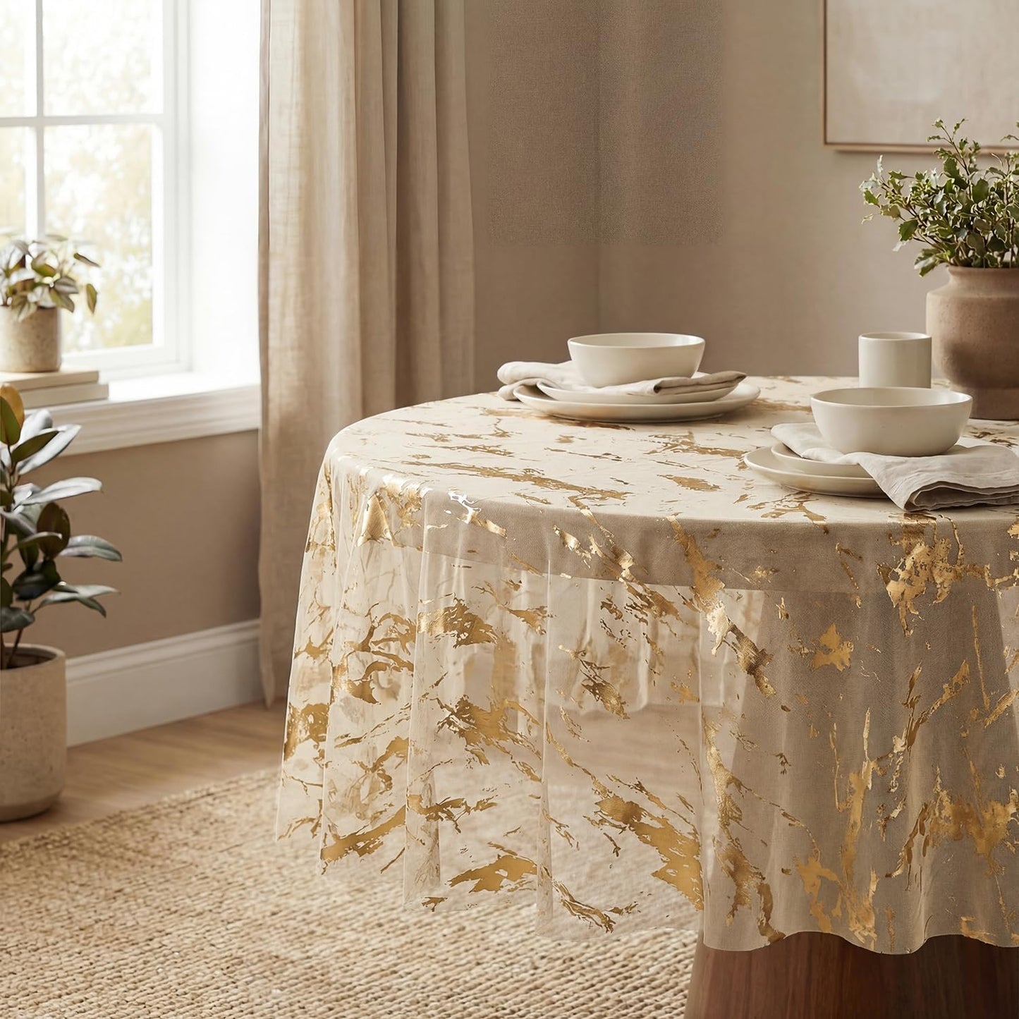 Mantel redondo gasa beige dorado 60x60pulg con purpurina mármol