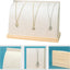 Soporte collar madera terciopelo beige para tienda