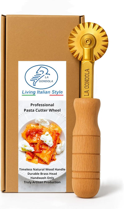 Cortador de pasta casero rueda festoneada latón madera