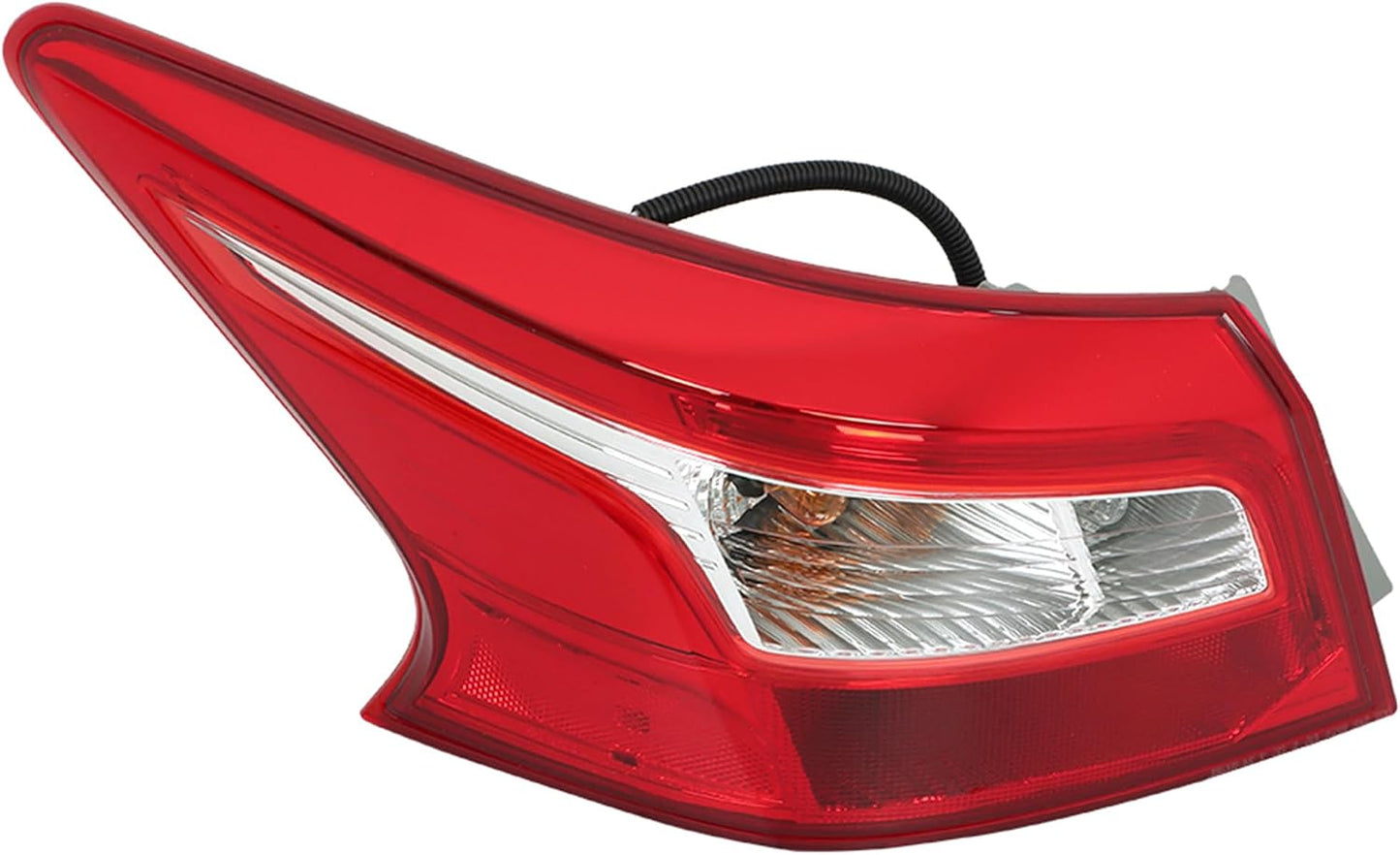 Luz trasera conductor Nissan Sentra 16-18 NIYU0A