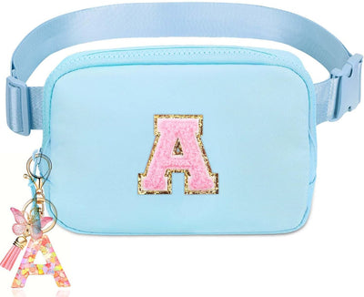 Riñonera personalizada para niñas y mujeres con parche inicial azul