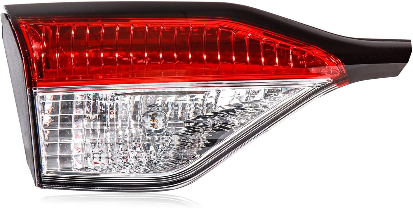 Luces traseras interiores Toyota Corolla izquierdo
