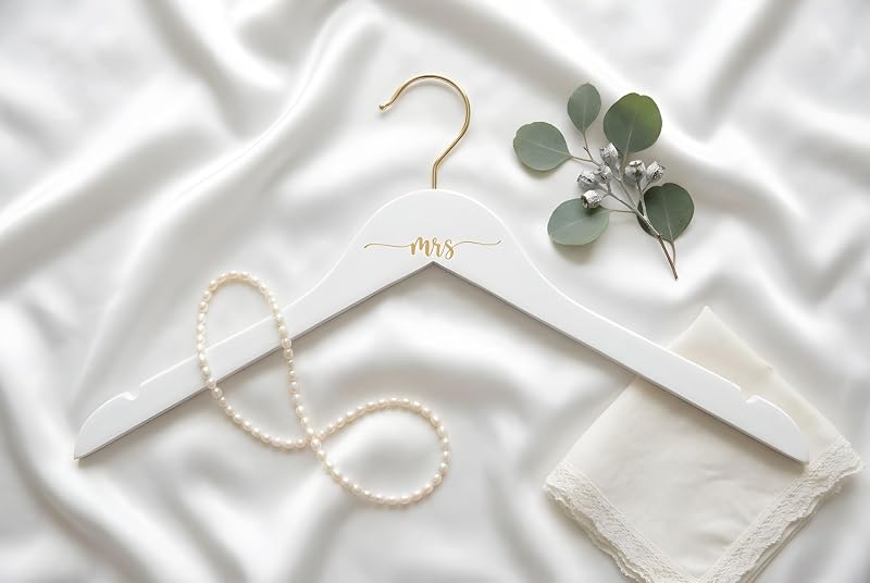 Percha boda grabado pintado colgador novia