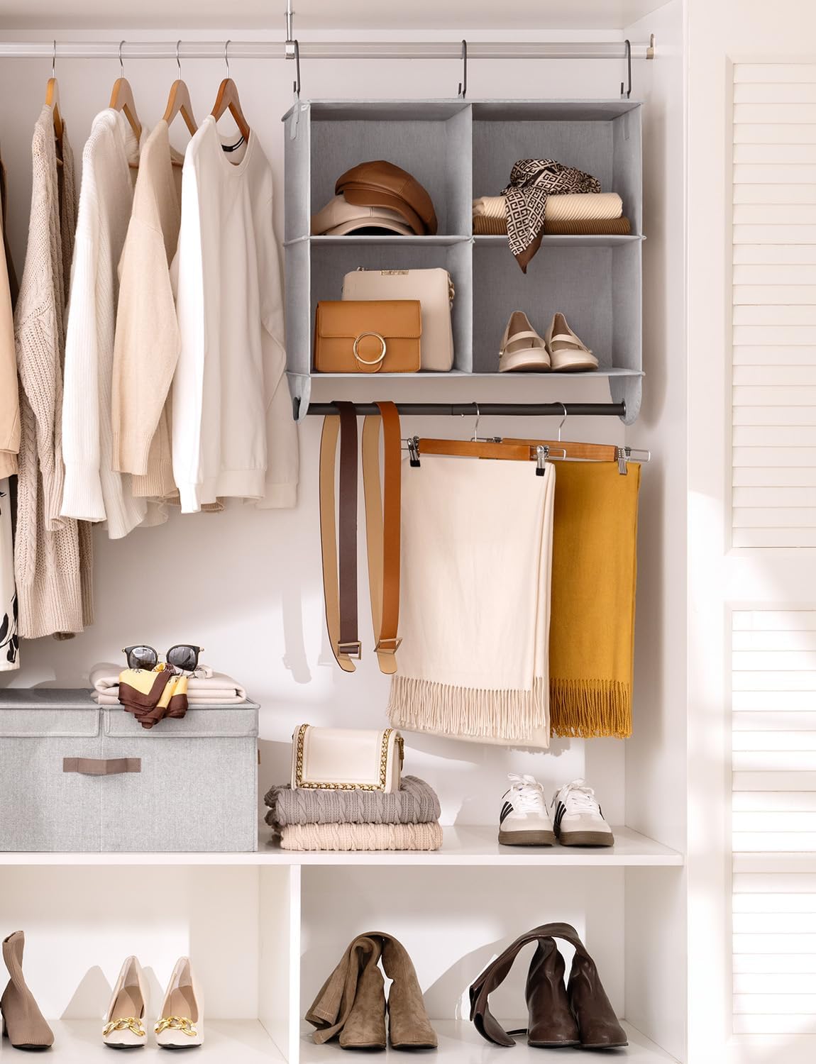 Organiz. armario colgante 4 secciones plegable gris y blanco
