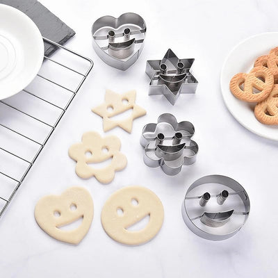 Cortadores galletas acero inox 4 pzas cara sonriente