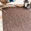 Alfombra área tejido plano sólida jaspeada 7x10ft marrón