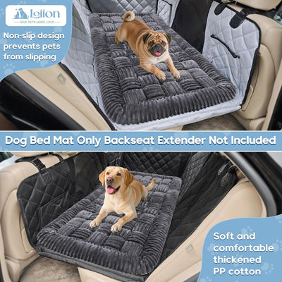 Tapete antiderrap para cama de perro auto