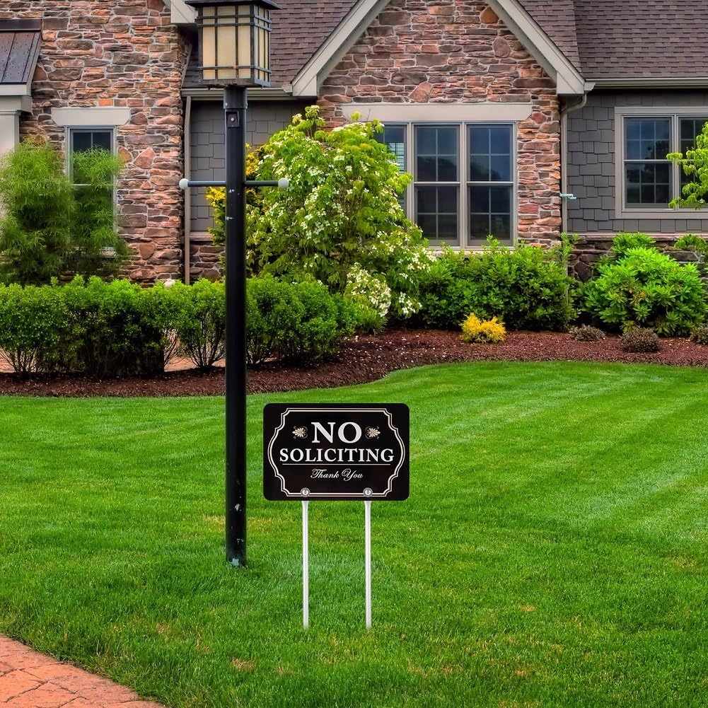 Letrero aluminio No Soliciting 12x8" con estacas