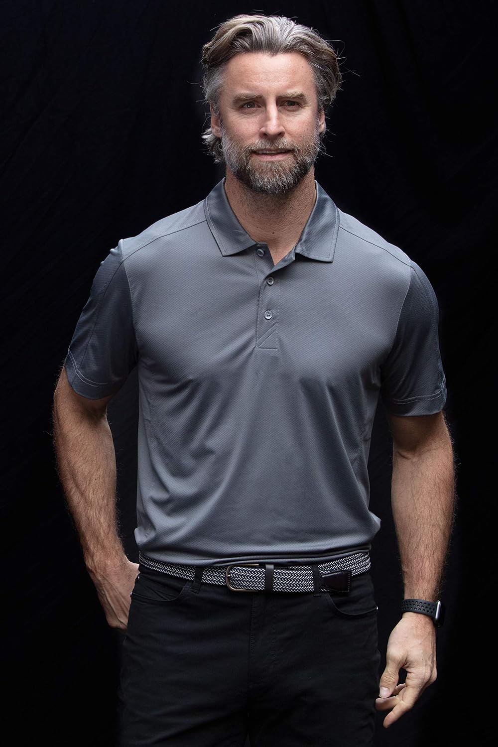 Polo elástico texturizado para hombre