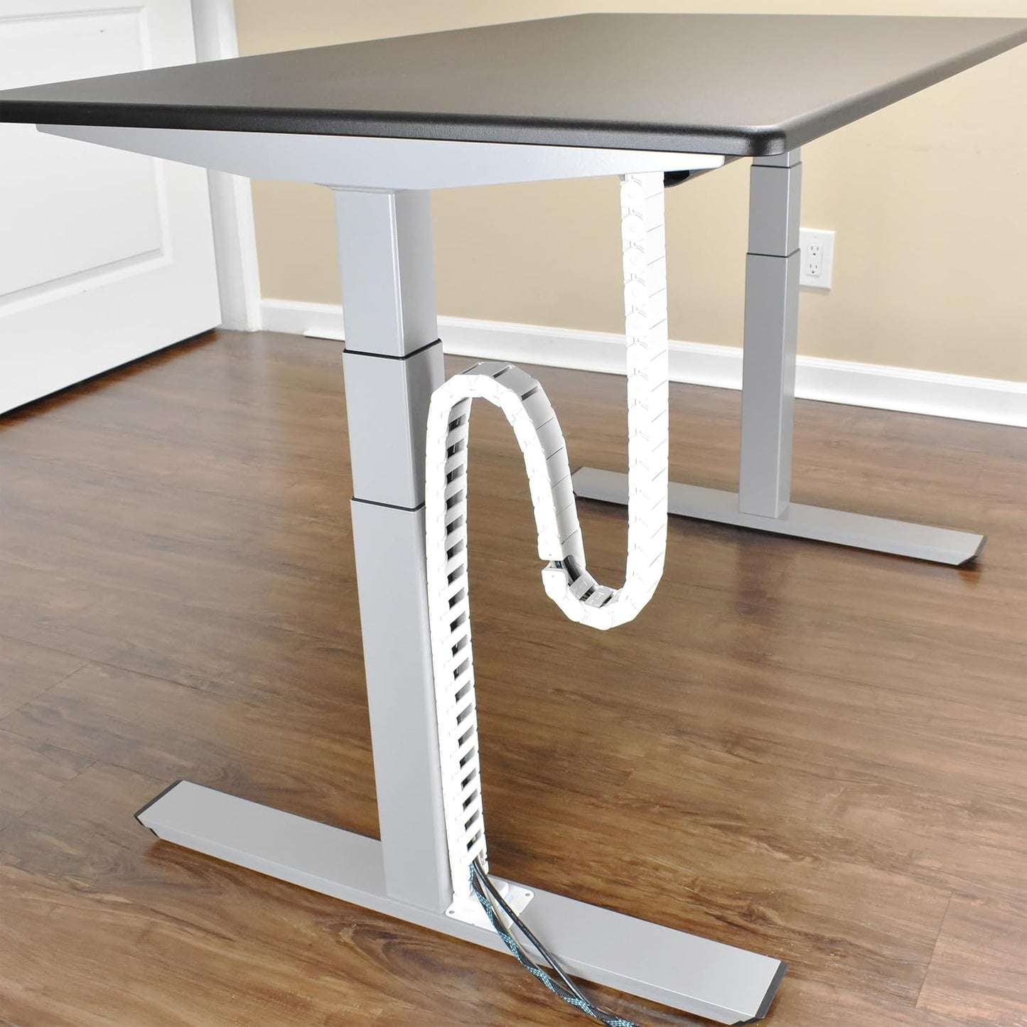 Canal flexible para cables escritorio ajustable