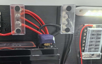 Barra bus 12V-48V 600A con 4 terminales M10 de cobre