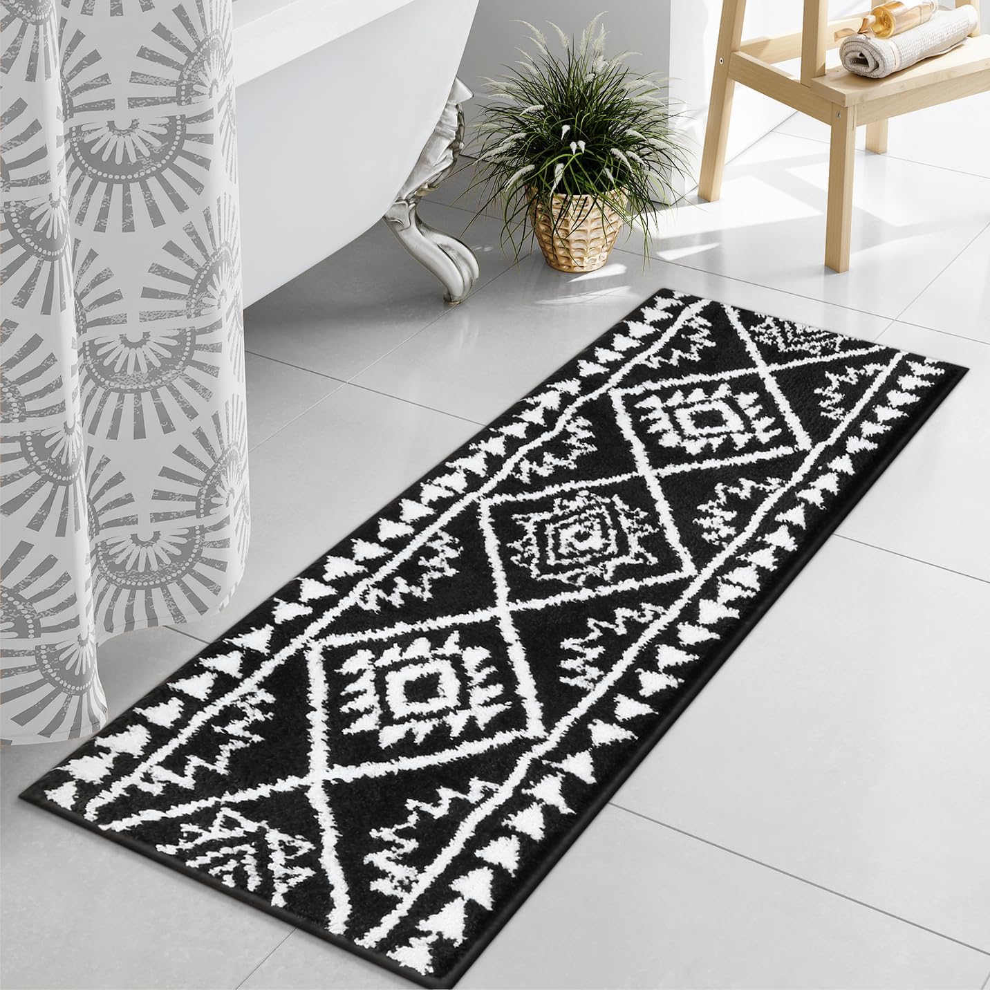 Alfombra baño boho negra tribal antiderrap lavable