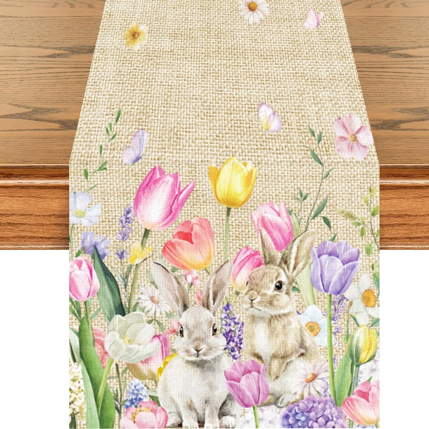 Camino de mesa de Pascua con tulipanes y conejos rústico