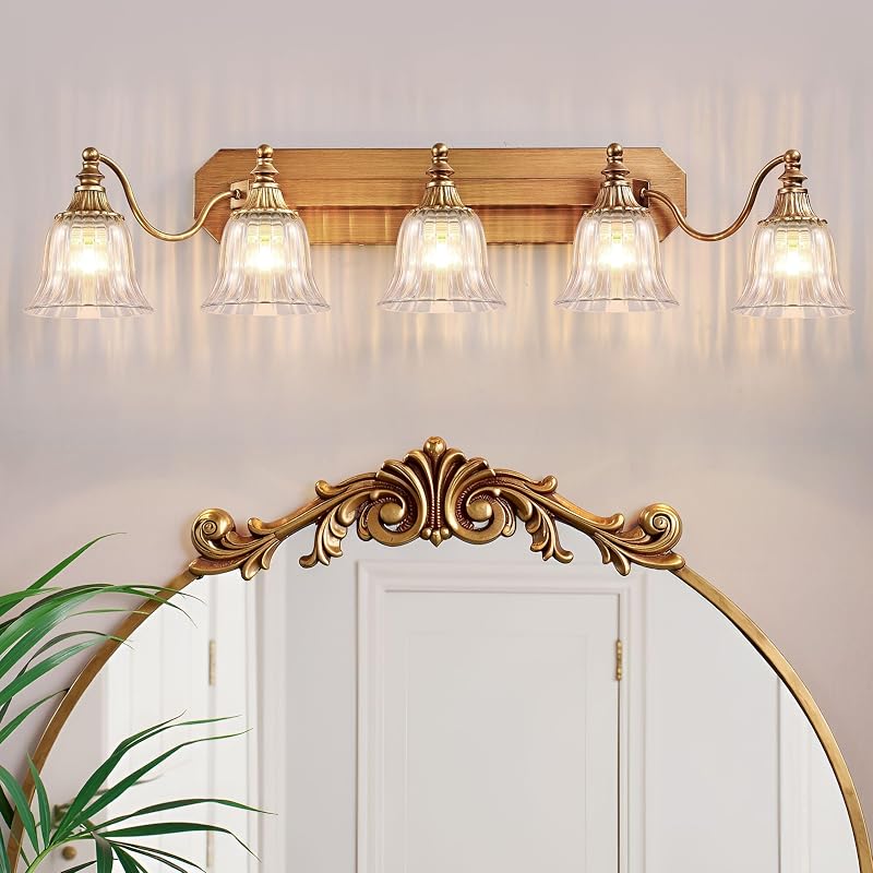 Lámpara baño vintage 5 luces dorada sobre espejo