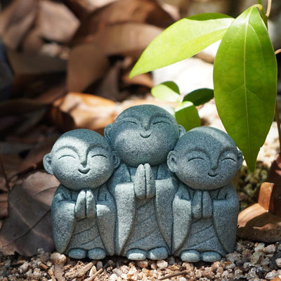 Estatua Jizo Sonriente conmemorativa acuario