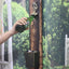 Abridor de botella latón montado en pared bronce antiguo
