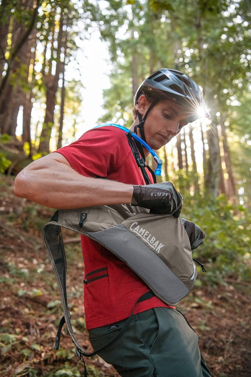 Pack hidratación bicicleta ligera 70oz