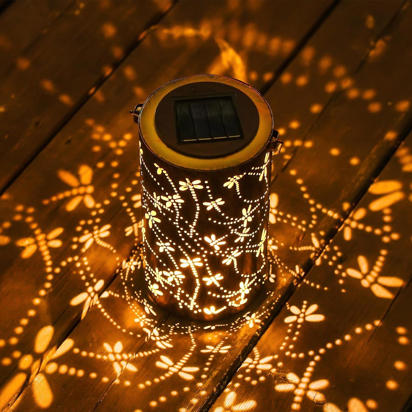 Farol solar colgante libélula para jardín y patio