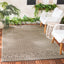 Alfombra exterior lavable Courtyard 5'3x7'7 beige y negro