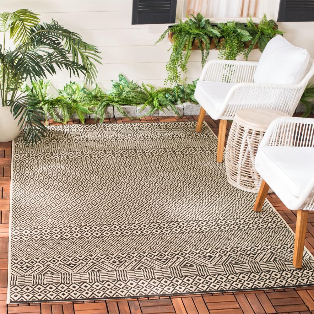 Alfombra lavable Courtyard 4x5'7" beige y negro patio