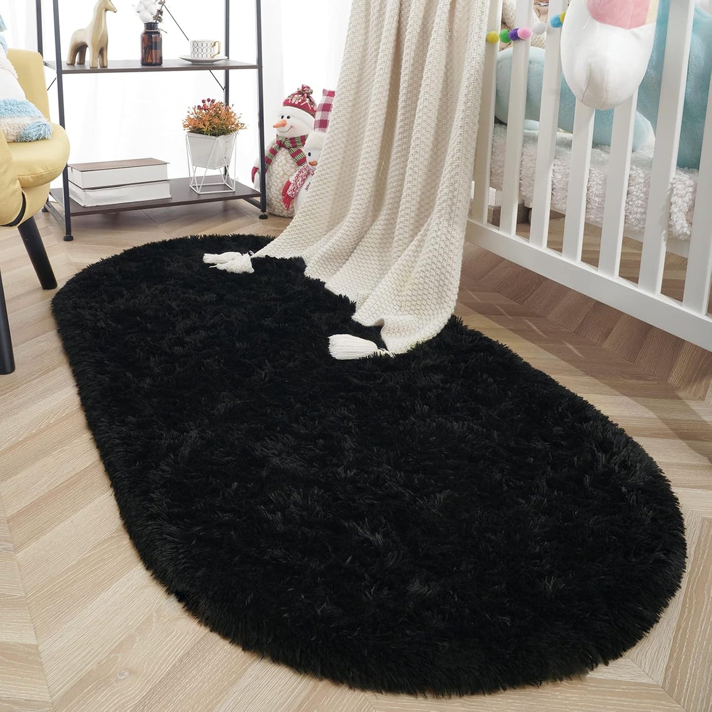 Alfombra lanuda dormitorio niños 2.6x5.3ft color negro